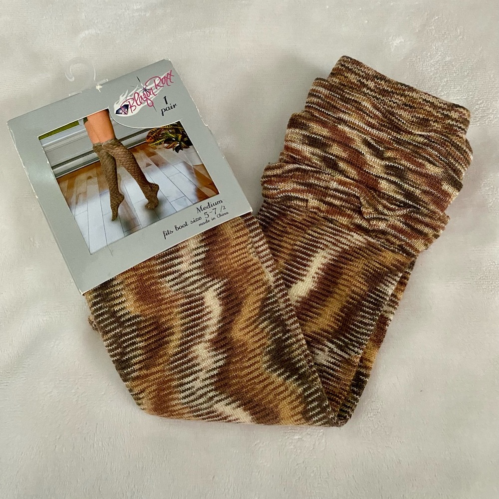 Blazin Roxx Boot Socks with Stacked Ruffles - Picture 5 of 6